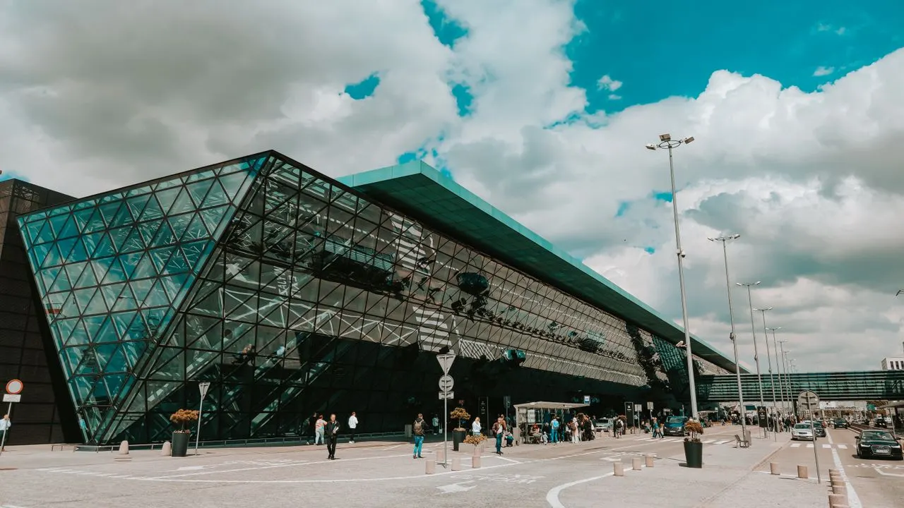 Al Maktoum International Airport Jobs 2026 – New Recruitment for Freshers