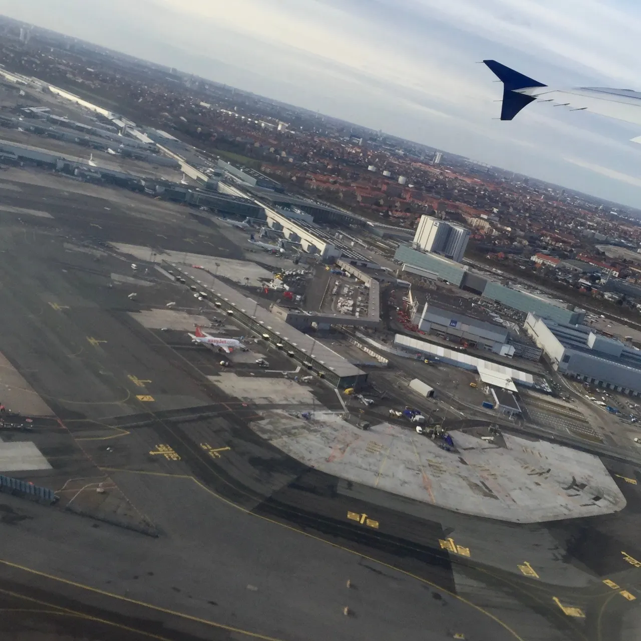 Denmark Airport Baggage Handler, Ground Staff, Security Guard, Cleaner, Housekeeping, and Driver Jobs 2026 – Salary, Requirements, and Application Process