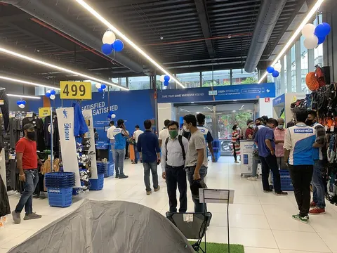 Decathlon Store Jobs 2026 – Sports Advisor, Cashier and Warehouse Roles, Salary and How to Apply